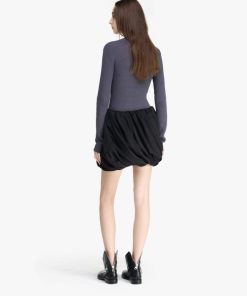 Theoutfitco.shop19147b4098 3