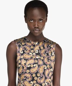 Theoutfitco.shop3b61fdb807 4