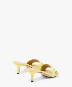 Theoutfitco.shop554f9ded77 3