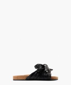 Theoutfitco.shop626bd83fa9 1