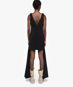 Theoutfitco.shop92b84b5aae 3