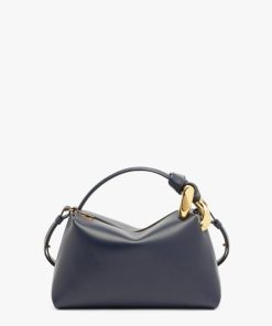 Theoutfitco.shop989139df5b 1