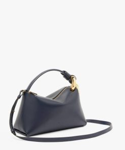 Theoutfitco.shop989139df5b 2