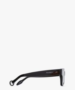 Theoutfitco.shopa58818a655 5