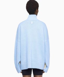 Theoutfitco.shopc95693bb07 3