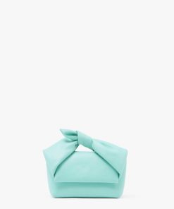 Theoutfitco.shopd2a19983aa 1