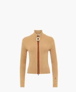 Theoutfitco.shope9b86bf35a 1